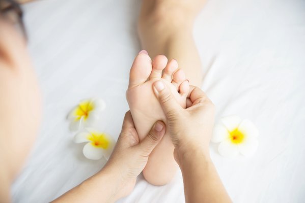 Foot Massage - This massage is similar to reflexology. The experience starts with soaking your feet in the salt bath while specialists massage your hands, arms and neck for the first 15 min, then the majority of time the therapists will concentrate on your calf and foot. Hot stones can be incorporated for the service with extra charge. The rest of time Foot Massage - This massage is similar to reflexology. The experience starts with soaking your feet in the salt bath while specialists massage your hands, arms and neck for the first 15 min, then the majority of time the therapists will concentrate on your calf and foot. Hot stones can be incorporated for the service with extra charge. The rest of time
