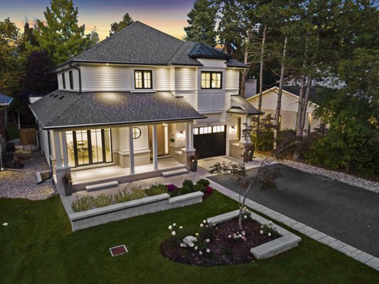 Project King - Project King: A Complete Transformation

We’re thrilled to unveil Project King, a full-scale remodel and custom-built home designed to embody modern luxury and functionality. Located in the heart of [insert location], this project involved a complete reimagining of the original structure to create a home that perfectly reflects our client’s vision and lifestyle.

The Vision
The homeowners envisioned a space that combined timeless elegance with contemporary design elements. Every detail, from the layout to the finishes, was thoughtfully planned to enhance daily living while maximizing comfort and style.

The Renovation
Our team began by completely gutting the existing structure, preserving only the essential framework. From there, we restructured the layout to include:

Open-Concept Living Areas: A seamless flow between the living room, dining area, and kitchen to foster connection and entertaining.
Custom Features: Bespoke cabinetry, intricate millwork, and high-end materials throughout.
Luxury Bathrooms: Spa-like retreats with stunning tile work, freestanding tubs, and premium fixtures.
A Chef’s Kitchen: Complete with state-of-the-art appliances, an oversized island, and a striking backsplash.

The Result
The finished home blends architectural brilliance with practical elegance, boasting high ceilings, expansive windows for natural light, and meticulous attention to detail. Each space was designed to be both functional and luxurious, resulting in a dream home the clients are proud to call their own.

Key Highlights

Custom Design: Every element, from flooring to fixtures, was tailored to our client’s preferences.
Energy Efficiency: Integrated smart systems and sustainable building practices for a greener future.
Outdoor Living: A beautifully landscaped yard with a deck, perfect for entertaining or relaxing.
About Refine Custom Homes

At Refine Custom Homes, we specialize in turning visions into reality through exceptional craftsmanship and personalized service. Project King is a testament to our commitment to quality and innovation.