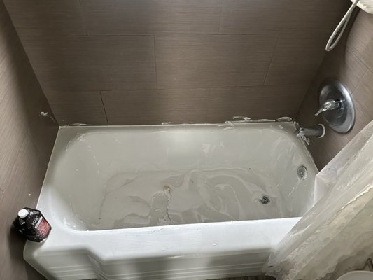 Bathroom tub - Bathroom tub cleaning