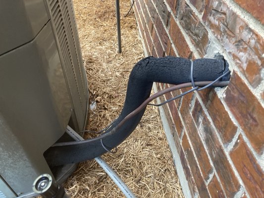 Correcting connections to AC condensers - These units had poor connections to the AC condensers. We replaced the copper insulation, ran low voltage control wires in metal conduit. The conduit was secured to the condenser. Everything strapped together making a nice and clean look.