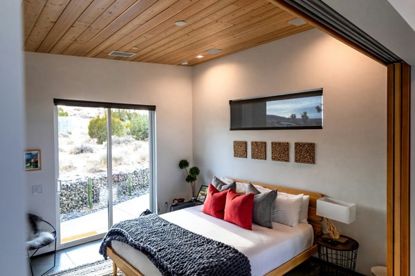 Detached 2-Bed ADU from Oversized Garage — Van Nuys - The Detached 2-Bed ADU is an impressive, high-conversion residential redevelopment project located in the heart of Van Nuys. Completed in 2023, this single-story detached residence was developed to maximize functionality and comfort by converting a massive, underutilized three-car garage into a highly competitive two-bedroom home.

Situated on a spacious suburban lot, the design focuses on multi-room space distribution, advanced utility management, and heavy-duty structural layout adjustments. The result is a spacious, family-sized rental unit that commands excellent long-term tenant stability and fulfills the rising demand for multi-bedroom secondary housing in Los Angeles.