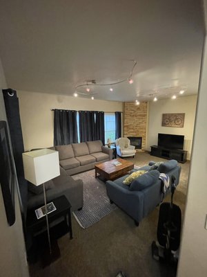 Vacation Rental Deep Cleaning - This deep clean was done on a beautiful vacation rental that had not been well maintained. Now with regular maintenance, this home will stay clean and ready to be enjoyed by guests.