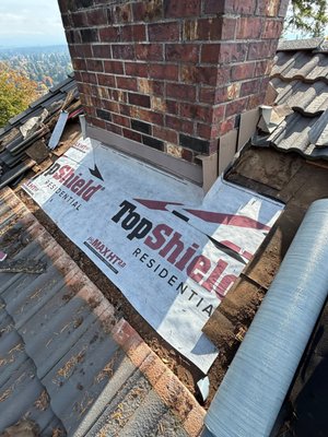 Tile Roof Leaking Around Chimney - We completed a permanent repair on a tile roof that was leaking around a chimney. Our team replaced the underlayment, installed new flashing, and reset the original tiles for a seamless, long-lasting fix.
📍 Location: Rocky Butte, Portland OR Tile Roof Leaking Around Chimney - We completed a permanent repair on a tile roof that was leaking around a chimney. Our team replaced the underlayment, installed new flashing, and reset the original tiles for a seamless, long-lasting fix.
📍 Location: Rocky Butte, Portland OR