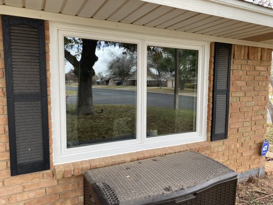 REPLACEMENT VINYL CASEMENT WINDOWS - Replacement casement windows are hinged on the side and crank outward, providing excellent ventilation and a clear, unobstructed view. Similar to the picture windows, however these are operable. REPLACEMENT VINYL CASEMENT WINDOWS - Replacement casement windows are hinged on the side and crank outward, providing excellent ventilation and a clear, unobstructed view. Similar to the picture windows, however these are operable.
