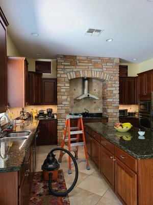 under cabinet lighting - under cabinet lighting with dimmer.  No drywall or tile repairs!