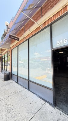 Comercial and Resodential tint - Here are some of our comercial tint project