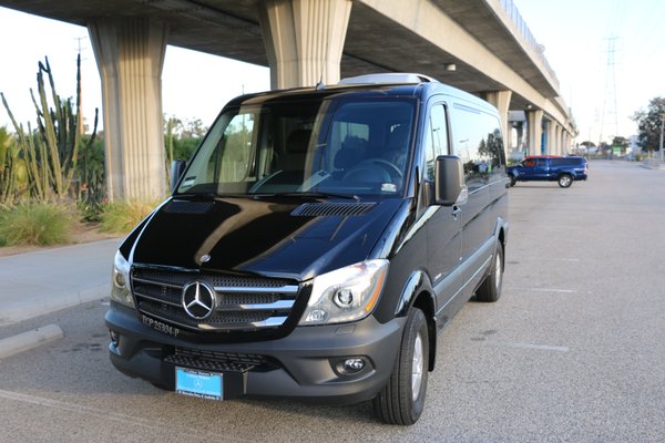 Faster choose to & from the airports - Airport Shuttle