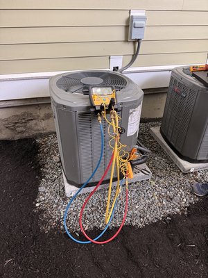 Seasonal AC Maintenance - Performed seasonal maintenance on the air conditioning system to ensure reliable operation and optimal performance for the cooling season.

Service included:

• Checked refrigerant pressures and overall system performance
• Verified proper airflow through the system
• Measured temperature drop across the evaporator coil
• Inspected electrical components and system operation
• Checked and cleared condensate drain line
• Performed condenser coil deep cleaning when necessary

After inspection and testing, the system was confirmed to be operating properly and ready for the cooling season.