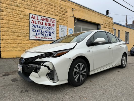 Toyota Prius Prime - This Toyota Prius Prime was dropped off the same day of the accident. We were able to help our customer get a claim with their insurance company and also a rental within 30 minutes. The Toyota had been in a left front end collision that required new parts. After several weeks the Toyota Prius Prime had new OEM Toyota parts and was back to the customer looking like new.