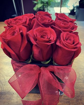 Roses - Sending roses is always a special occasion. Roses are the traditional, go-to romantic gift. They are also a one of the most popular and recognized flowers in the world. No matter who you want to send flowers to, roses are a perfect choice. Send red roses for romance, white roses for respect, and yellow roses for friendship. Whatever rose you choose to send, Silver Fox Flowers in Westlake can help you! Roses - Sending roses is always a special occasion. Roses are the traditional, go-to romantic gift. They are also a one of the most popular and recognized flowers in the world. No matter who you want to send flowers to, roses are a perfect choice. Send red roses for romance, white roses for respect, and yellow roses for friendship. Whatever rose you choose to send, Silver Fox Flowers in Westlake can help you!