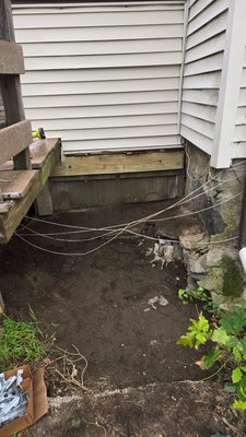 Buil deck stairs - I built this stairs today, and my client was so happy. If my customer is happy, I'm happy also.