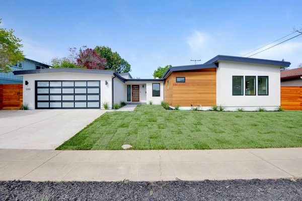 Sunnyvale - This is one of our finished home in Sunnyvale. 2100+ new home. Sunnyvale - This is one of our finished home in Sunnyvale. 2100+ new home.