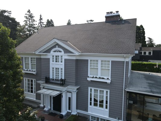 Capitol Hill Exterior Painting - We helped our client get her home updated with a fresh paint job as she is planning to sell soon. This project was a team effort requiring a lot of hard work as this big house needed a lot of paint preparation. Capitol Hill Exterior Painting - We helped our client get her home updated with a fresh paint job as she is planning to sell soon. This project was a team effort requiring a lot of hard work as this big house needed a lot of paint preparation.