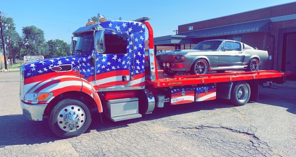 Any car, Any Time 24/7 - When you need a tow, day or night, Double R Towing is here for you. Available 24/7, any time and any day, we’ve been delivering reliable, top-quality towing and roadside assistance for over 30 years.
As a family-owned and operated company, we take pride in putting our customers first. From standard vehicles to high-end luxury cars, we handle every tow with care, precision, and professionalism. Whether it’s a breakdown, accident recovery, or vehicle transport, you can count on us to get the job done quickly and safely.
At Double R Towing, we’re not just about towing—we’re about trust, reliability, and ensuring your peace of mind. With a commitment to quality and customer satisfaction, we’ve built a reputation as the community’s go-to towing service.
No matter the time or place, Double R Towing has your back. Call us 24/7 and experience the difference of working with a company that truly cares! Any car, Any Time 24/7 - When you need a tow, day or night, Double R Towing is here for you. Available 24/7, any time and any day, we’ve been delivering reliable, top-quality towing and roadside assistance for over 30 years.
As a family-owned and operated company, we take pride in putting our customers first. From standard vehicles to high-end luxury cars, we handle every tow with care, precision, and professionalism. Whether it’s a breakdown, accident recovery, or vehicle transport, you can count on us to get the job done quickly and safely.
At Double R Towing, we’re not just about towing—we’re about trust, reliability, and ensuring your peace of mind. With a commitment to quality and customer satisfaction, we’ve built a reputation as the community’s go-to towing service.
No matter the time or place, Double R Towing has your back. Call us 24/7 and experience the difference of working with a company that truly cares!