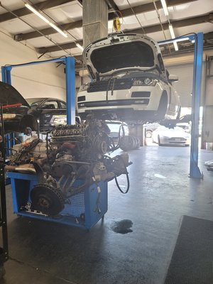 2015 landrover range rover supercharged 5.0 - this engine repair ( head gaskets) was done on a 2015 landrover range rover 5.0 supercharged. due to a failed water pump and the clean kept driving the vehicle home. 

the head gasket repair was successful and we have not had any issues with the vehicle since.
