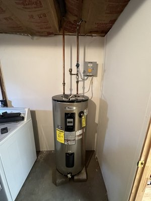 Electric hot water heater - Customers wanted a new electric hot water heater upgrade. Electric hot water heater - Customers wanted a new electric hot water heater upgrade.