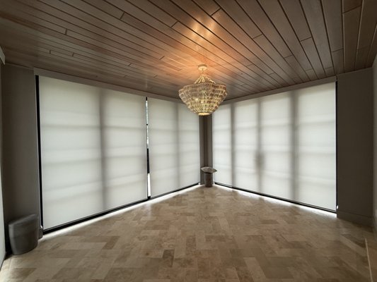 Roller Shades - Some of the Roller Shades we Have done in South Tampa Roller Shades - Some of the Roller Shades we Have done in South Tampa