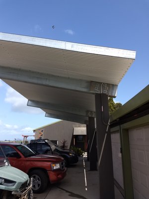 Custom Residential Solar Carport - Need a carport? The only way to get a 30% federal tax credit for a carport is to put solar on top of it. Call us today for a quote. Custom Residential Solar Carport - Need a carport? The only way to get a 30% federal tax credit for a carport is to put solar on top of it. Call us today for a quote.