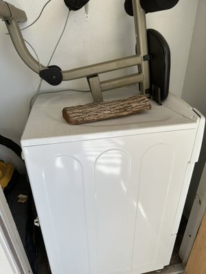 Property Clean out/Junk Removal - This Apartment was in rough condition but we got all the junk out and made the client happy. Property Clean out/Junk Removal - This Apartment was in rough condition but we got all the junk out and made the client happy.