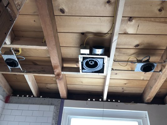 Residential rewiring. - This customer needed to get rid of his old wiring and update his kitchen and bathrooms. Residential rewiring. - This customer needed to get rid of his old wiring and update his kitchen and bathrooms.