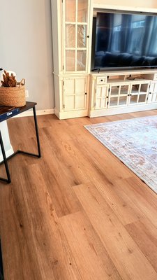 Luxury Vinyl Planks - The look of real wood, built for real life. Our luxury vinyl planks are water-resistant, pet-friendly and easy to clean. We bring samples to your home, handle removal and install, and leave it spotless. Free in-home estimate. HD Hardwood Floors, Charlotte. Luxury Vinyl Planks - The look of real wood, built for real life. Our luxury vinyl planks are water-resistant, pet-friendly and easy to clean. We bring samples to your home, handle removal and install, and leave it spotless. Free in-home estimate. HD Hardwood Floors, Charlotte.