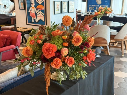 Fall florals for private event in Manhattan - In October 2025, NovaPetal designed and installed custom floral arrangements for a private company party in Manhattan, New York City. The event featured vibrant fall blooms in rich seasonal hues — including golden marigolds, deep burgundy dahlias, amber roses, and autumn foliage. Each arrangement was tailored to complement the venue’s atmosphere, adding warmth, elegance, and a festive autumn touch.

Our team handled on-site setup and styling, ensuring every floral detail was picture-perfect for the celebration. The result was a truly memorable ambiance that reflected the beauty of New York in fall. 🍂🌹