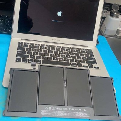 Macbook - This Macbook had a bad trackpad. Upon inspection we found a swollen battery that had caused the issues. New battery and trackpad cable and the Macbook is like new again. Macbook - This Macbook had a bad trackpad. Upon inspection we found a swollen battery that had caused the issues. New battery and trackpad cable and the Macbook is like new again.
