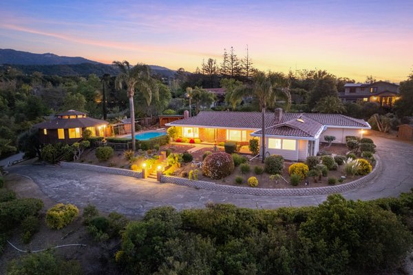 12161 Hilltop Drive, Los Altos Hills - We took great care in preparing the property for maximum return on investment with minimal costs. Through strategic decisions, such as painting, conducting minor home repairs, staging, maintaining the pool, and enhancing the landscaping, we ensured that every aspect was optimized. These efforts truly made all the difference, enhancing the property's appeal and increasing its market value.