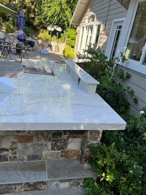 Bbq Remodel Caracatta Brasile Quartzite - The owners loved this new bbq, they will have new memories. Bbq Remodel Caracatta Brasile Quartzite - The owners loved this new bbq, they will have new memories.