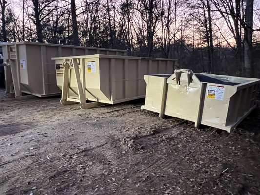 A visual guide to our dumpster sizes that we provide.
In this photo we show our 10,20 and 30 yard for size comparison - A visual guide to our dumpster sizes that we provide.
In this photo we show our 10,20 and 30 yard for size comparison