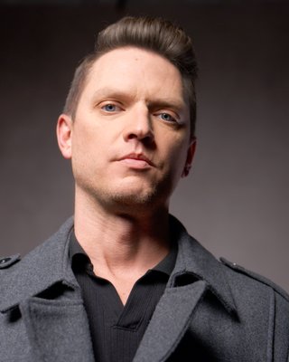 Actor Shawn McTavish Headshots - Shawn McTavish came to us to upgrade his casting type to the unhinged villain. Actor Shawn McTavish Headshots - Shawn McTavish came to us to upgrade his casting type to the unhinged villain.