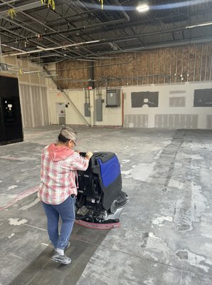 New Commercial Buildings - This was a full service indoor and outdoor cleaning for Lulu Lemon.  We cleaned up a ton of drywall dust, construction debris and dirt to get it ready for remodelers.  

Contact us today for help with getting your newly constructed buildings ready for Remodel.