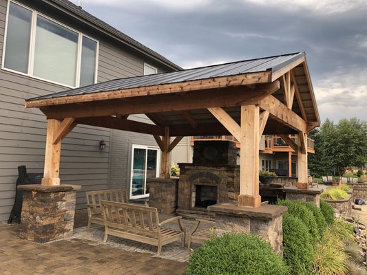 Pergola - Staining a Pergola to restore it and keep it for future beauty. Pergola - Staining a Pergola to restore it and keep it for future beauty.