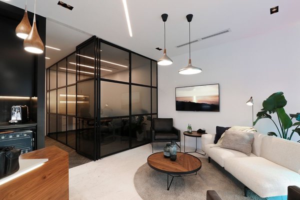 Office space rental - Check this stunning photos the rental office space that we made