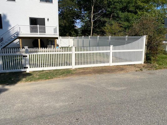Fence Replacement. - This project took place in Hopkinton for a newly constructed home. The client wanted privacy and safety for their children to play in the backyard. We removed the old fence and installed a brand-new Fence 101. The project was completed in five days, leaving us with a happy and satisfied customer. Fence Replacement. - This project took place in Hopkinton for a newly constructed home. The client wanted privacy and safety for their children to play in the backyard. We removed the old fence and installed a brand-new Fence 101. The project was completed in five days, leaving us with a happy and satisfied customer.