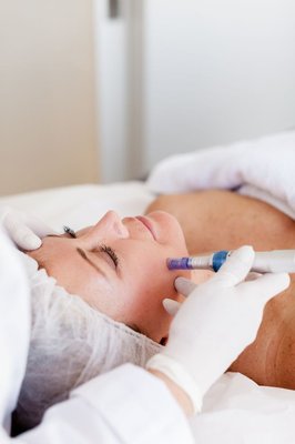 Microdermabrasion - Microdermabrasion treatments use a minimally abrasive instrument to gently sand your skin, removing the thicker, uneven outer layer, and has many benefits. This type of skin rejuvenation is used to treat light scarring, discoloration, sun damage and stretch marks.