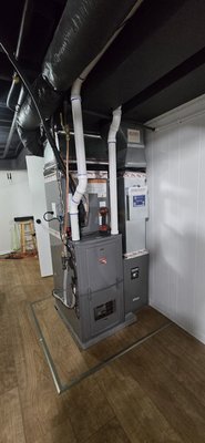 Another Quality HVAC Installation Completed - Our team recently completed a full HVAC system installation featuring a new high-efficiency furnace, evaporator coil, and outdoor air conditioning unit. Every installation is completed with attention to detail, from clean ductwork connections and properly routed refrigerant lines to a neat, organized mechanical room.
A new high-efficiency system can provide improved comfort, lower energy costs, quieter operation, and dependable performance for years to come. We take pride in leaving every job looking as good as it performs.
If your current furnace or air conditioner is 15 years or older, or you're dealing with frequent repairs, Home Energy Heating & Cooling is here to help with a free in-home replacement estimate. Another Quality HVAC Installation Completed - Our team recently completed a full HVAC system installation featuring a new high-efficiency furnace, evaporator coil, and outdoor air conditioning unit. Every installation is completed with attention to detail, from clean ductwork connections and properly routed refrigerant lines to a neat, organized mechanical room.
A new high-efficiency system can provide improved comfort, lower energy costs, quieter operation, and dependable performance for years to come. We take pride in leaving every job looking as good as it performs.
If your current furnace or air conditioner is 15 years or older, or you're dealing with frequent repairs, Home Energy Heating & Cooling is here to help with a free in-home replacement estimate.