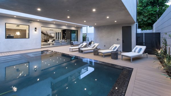Backyard Remodeling - Decor Home Builders previous work in backyards, featuring stunning new back yard flips. Backyard Remodeling - Decor Home Builders previous work in backyards, featuring stunning new back yard flips.