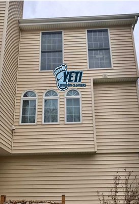 Window Washing & Power Washing - Dirty windows  can really hurt a homes curb appeal. We not only ensure it’s clean, we don’t stop until you’re satisfied. With one of the strongest satisfaction guarantees in the industry, you can be sure you’re hiring the right team when you select Yeti Window Cleaners as your home detailing team!