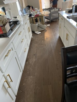 Cabinets handles - Quick and easy job Cabinets handles - Quick and easy job