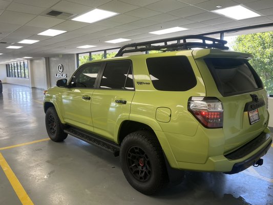 Windowtinting and wrap - We offer 3 different tint.regular dye, high proformance, and ceramic.we also do wrap.windows tint can reduce sunglare and prevent skin cancer and protect your car interior from the sun.99% UV heat rejection and lifetime warranty.