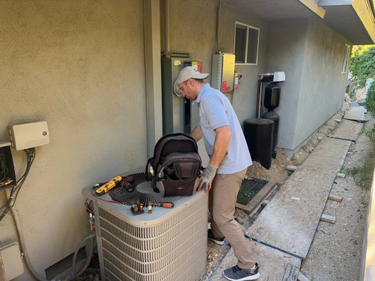 A/C and Appliance Maintenance/Tune UP - When the coils are clogged with dust and dirt they can not efficiently release Heat
Be prepared to Summer A/C and Appliance Maintenance/Tune UP - When the coils are clogged with dust and dirt they can not efficiently release Heat
Be prepared to Summer