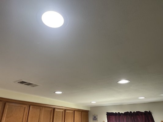 Led lighting upgrade - We upgrade the kitchen can lights from the 4 prom lightbulb that was hard to change to color selectable LED’s