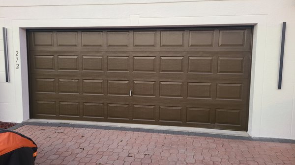 New Garage Door Installation - Complete removal and replacement of garage door. Call today to get your new and beautiful garage door installed!