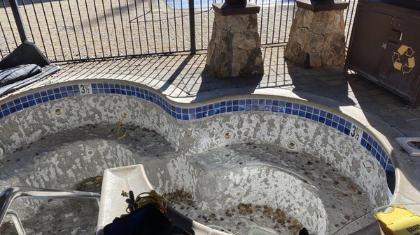 Pool Test - We have several different ways of locating leaks on pools and spas.  This allows us to find leaks of different kinds and sizes.