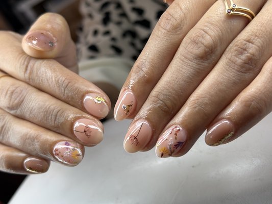 GEL & DESIGN - High quality gel color & design. GEL & DESIGN - High quality gel color & design.