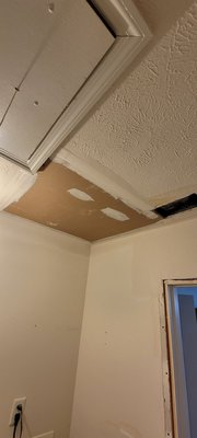 Ceiling patch repair with texture - Small ceiling damaged that homeowners wanted repaired and updated. Stomp textured used to match previous texture. Ceiling patch repair with texture - Small ceiling damaged that homeowners wanted repaired and updated. Stomp textured used to match previous texture.