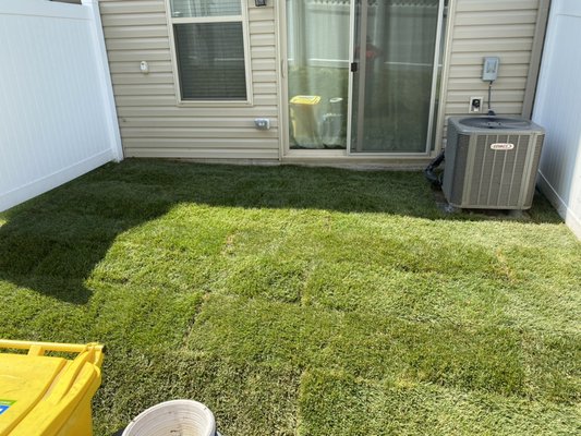 Sod installation - All of the homes in this neighborhood have this very similar problem especially the ones exposed to the sun. So we received a call to fix the yard and this is what we’ve done. Sod installation - All of the homes in this neighborhood have this very similar problem especially the ones exposed to the sun. So we received a call to fix the yard and this is what we’ve done.
