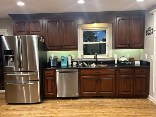 Kitchen , appliances , floor cleaning - Nothing like coming home to a clean kitchen, floors and appliances! Here at Tight-y-&-clean we pride ourselves on not just a clean house, but also providing a feeling of trust. We ensure a service that will fulfill your expectations leaving your home and mind at peace. Kitchen , appliances , floor cleaning - Nothing like coming home to a clean kitchen, floors and appliances! Here at Tight-y-&-clean we pride ourselves on not just a clean house, but also providing a feeling of trust. We ensure a service that will fulfill your expectations leaving your home and mind at peace.