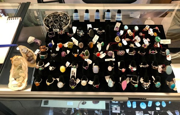 Jewelry - We offer a wide selection of beautiful jewelry, including rings, bracelets, and necklaces. Jewelry - We offer a wide selection of beautiful jewelry, including rings, bracelets, and necklaces.